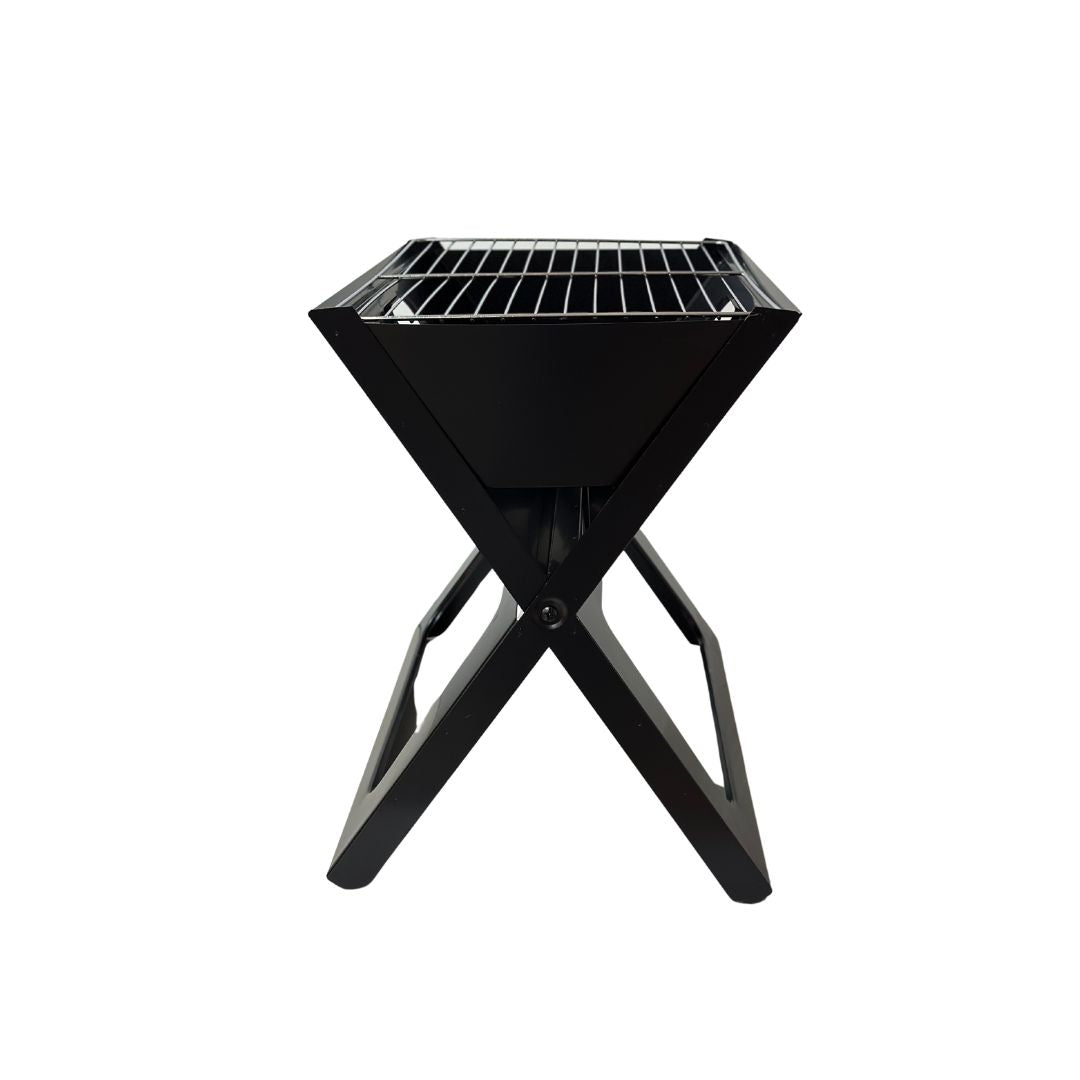 Asador Portátil Plegable con Diseño Compacto y Transporte Fácil al Exterior